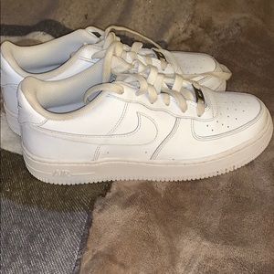 Nike Air Force 5.5 Y I think a size 7 on women
